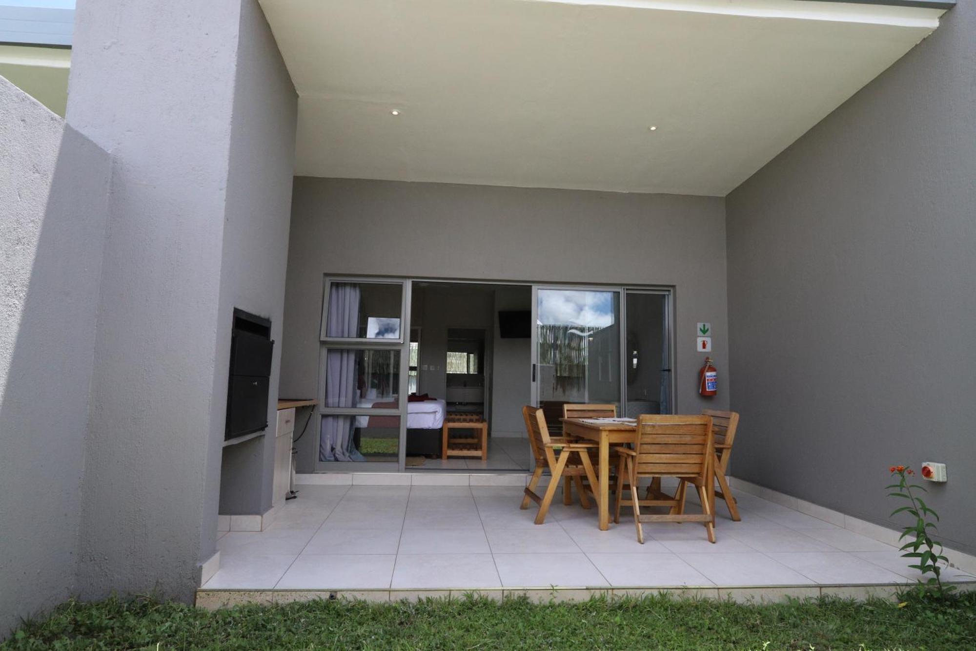 Sandpiper Villas Chobe Kasane Oda fotoğraf